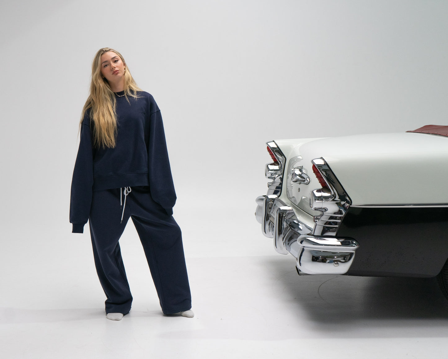 Lounge Crewneck - NAVY