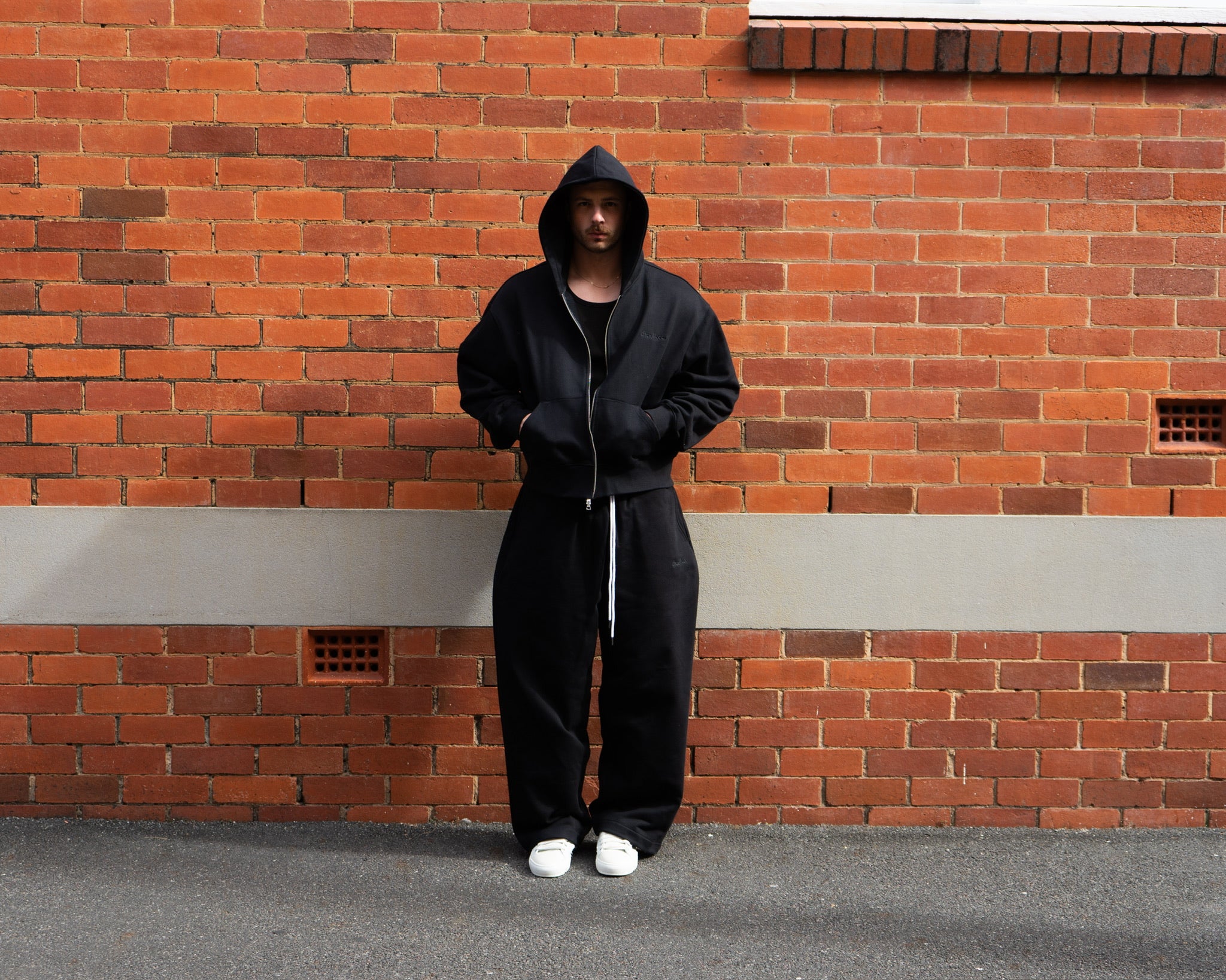 Lounge Zipped Hoodie - BLACK
