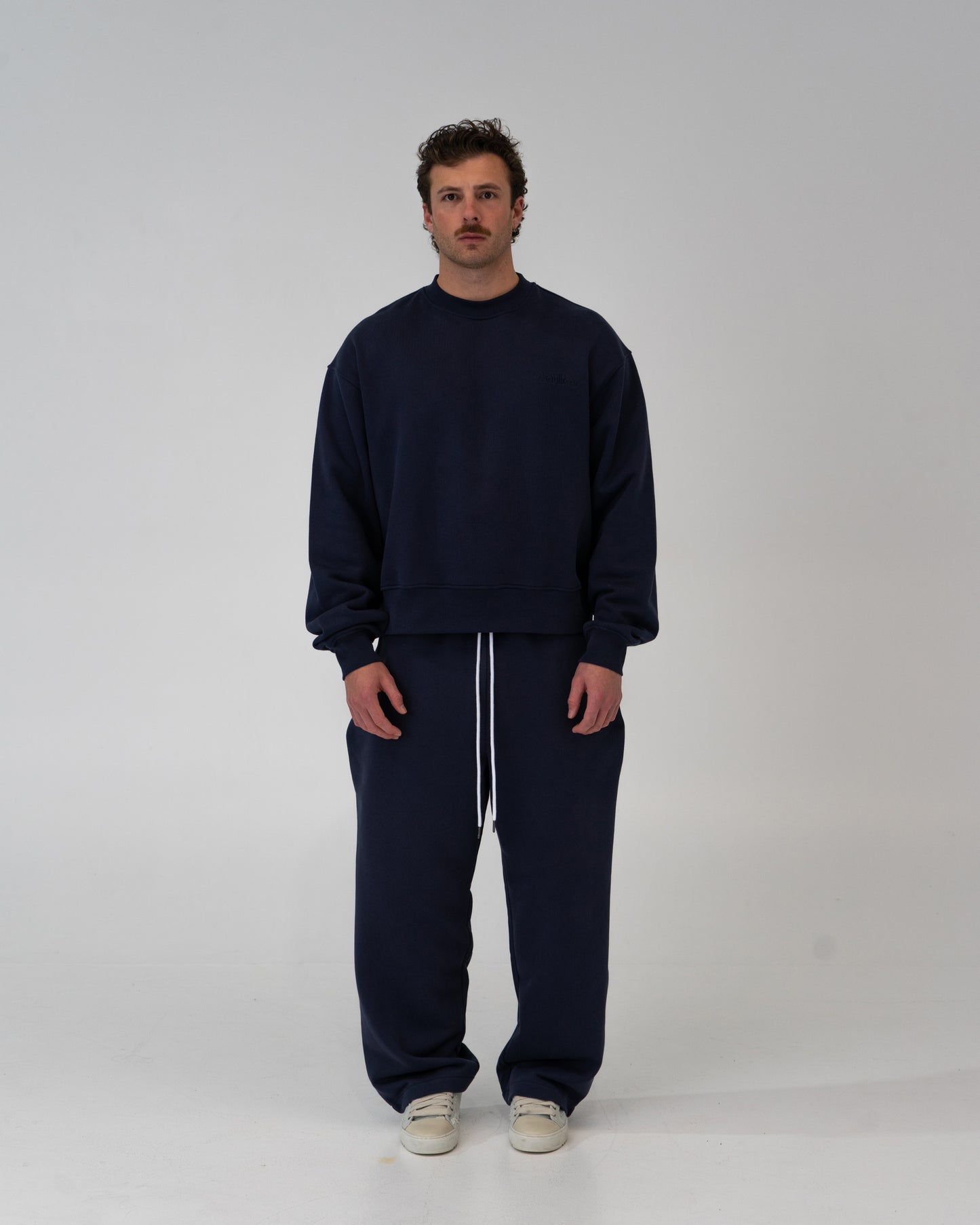 Lounge Crewneck - NAVY