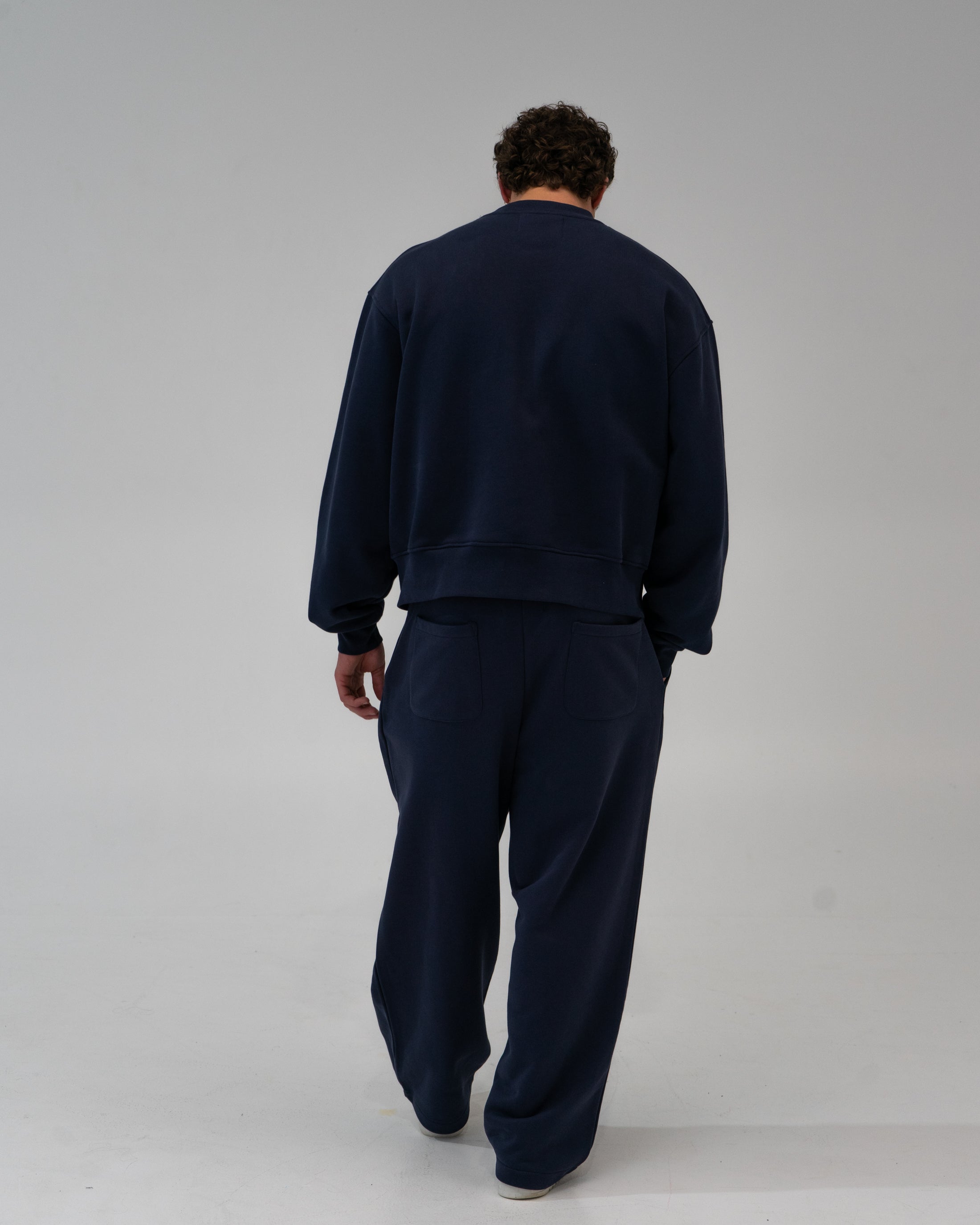 Lounge Crewneck - NAVY