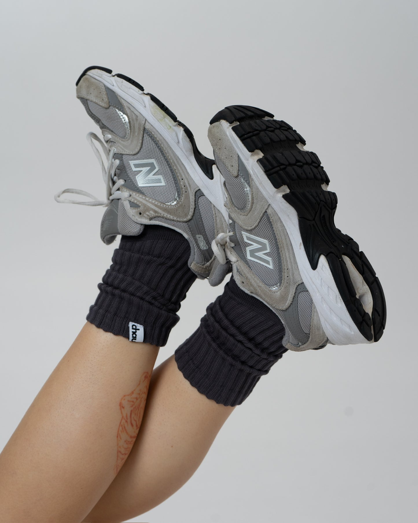 Signature Socks - Charcoal/White