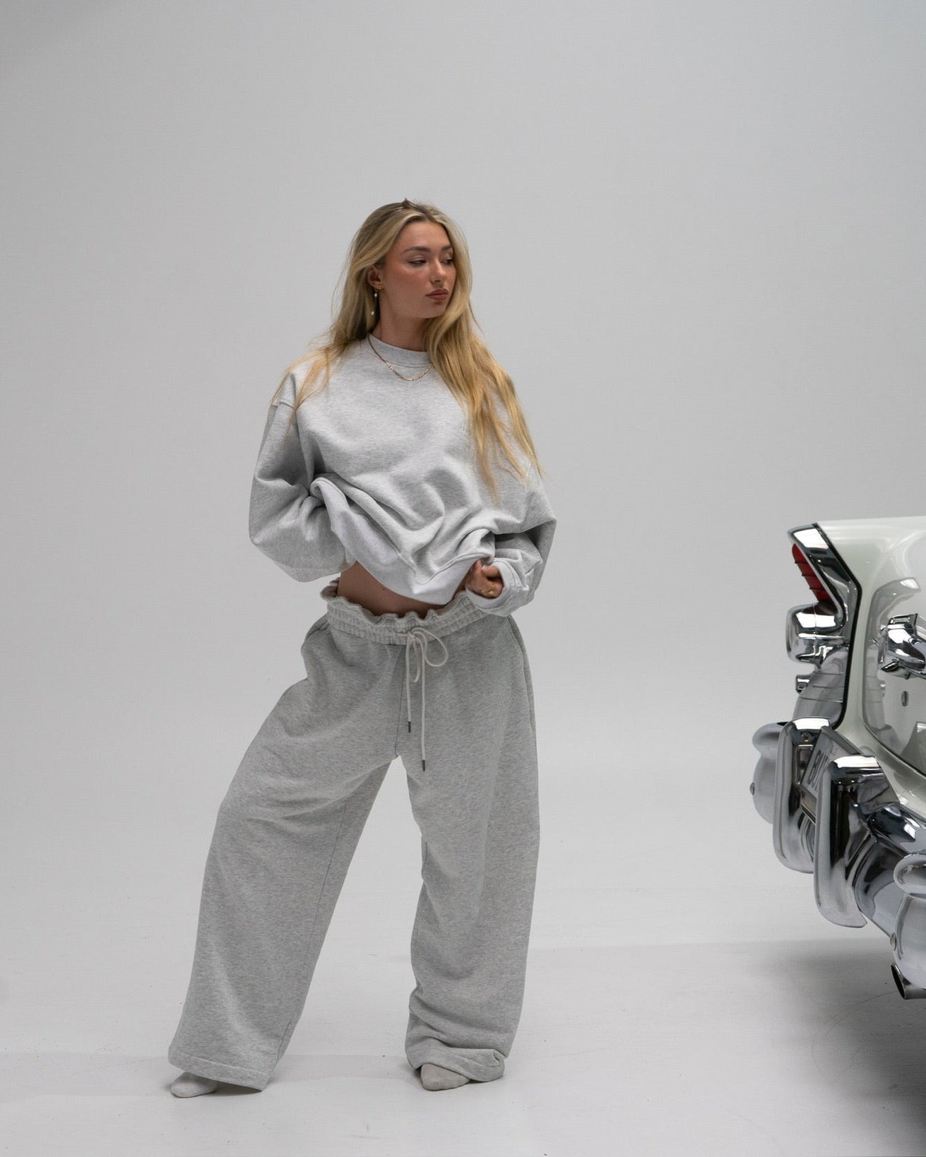 Lounge Crewneck - LIGHT GREY