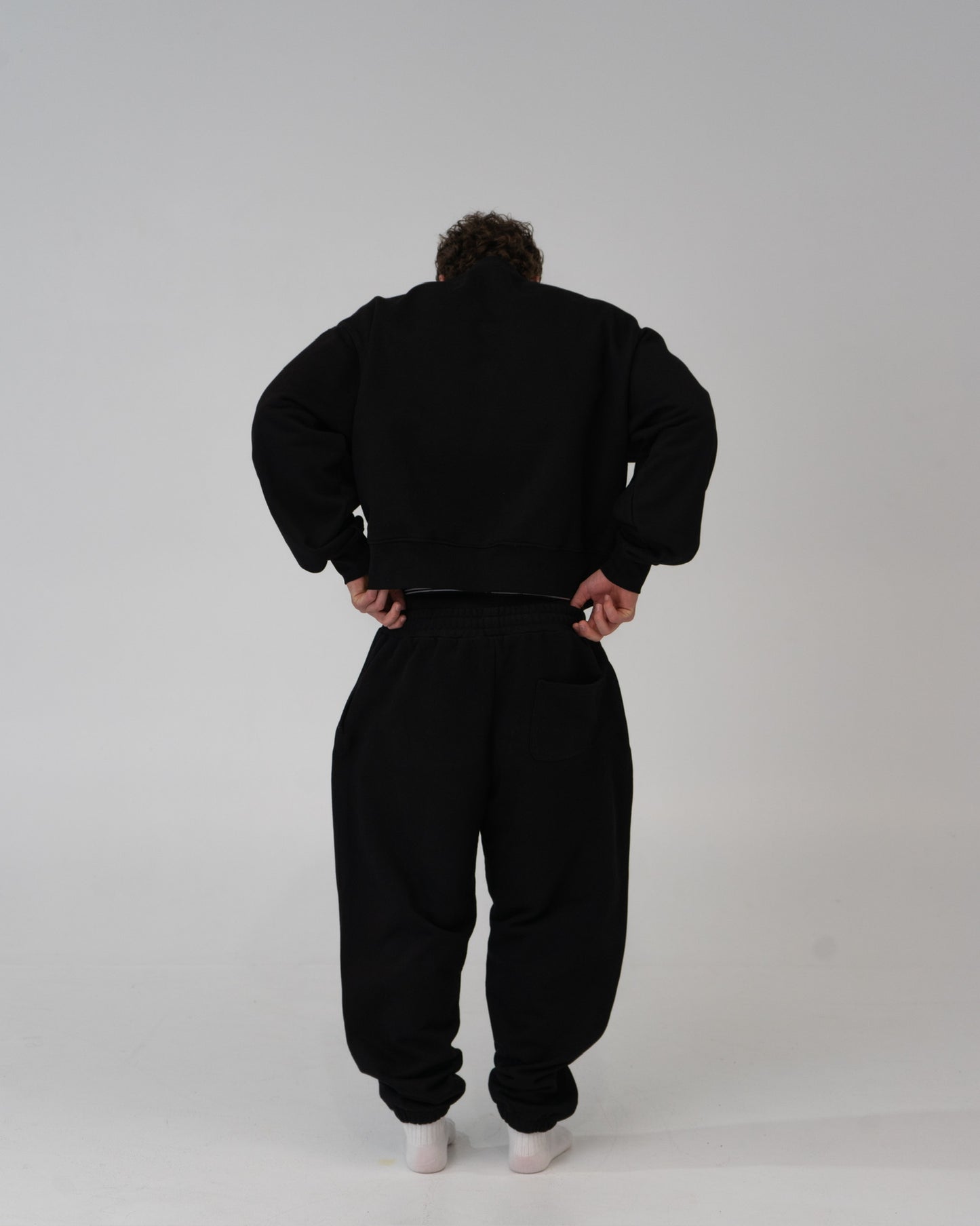 Lounge Track Pant Cuffed - BLACK