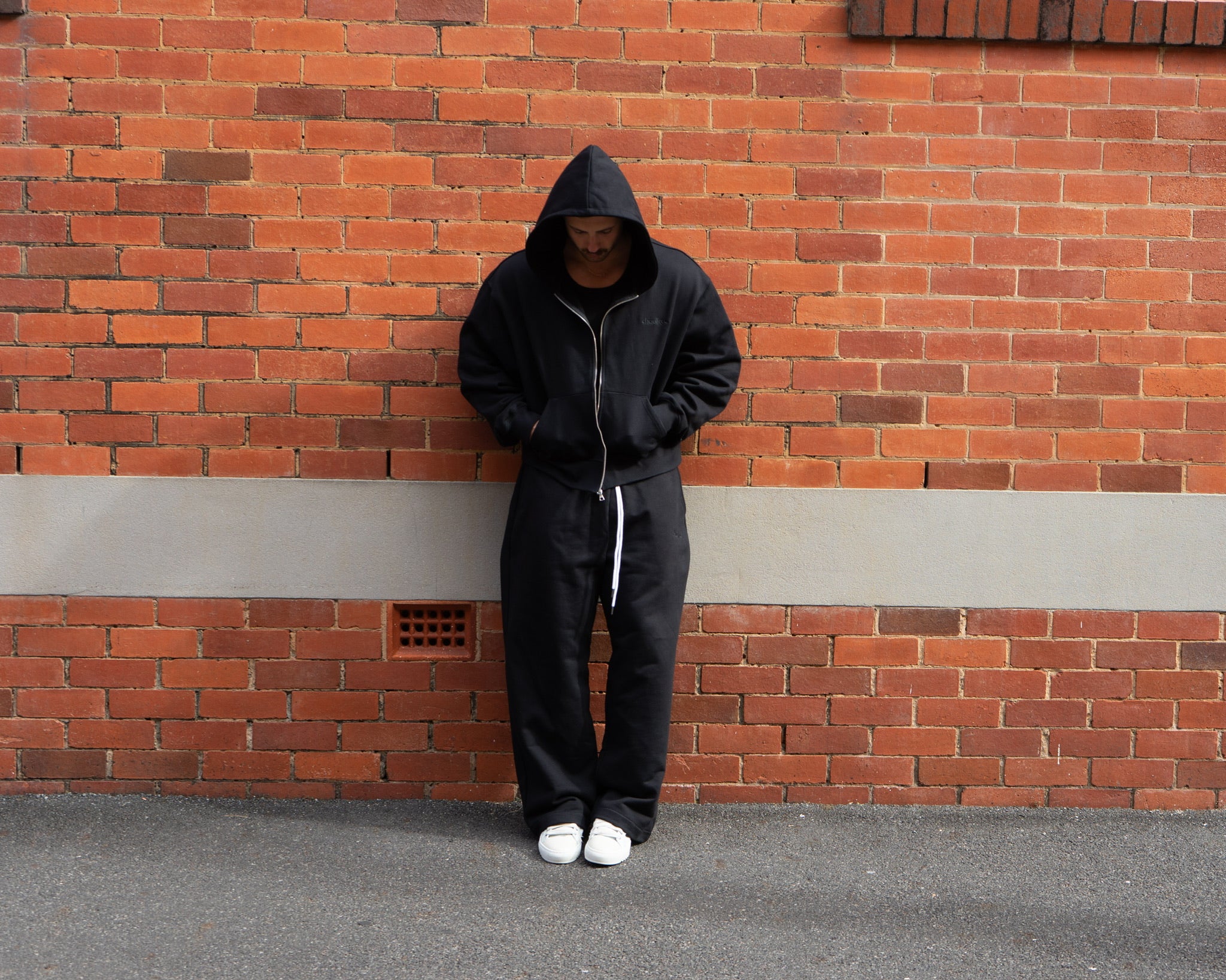 Lounge Zipped Hoodie - BLACK